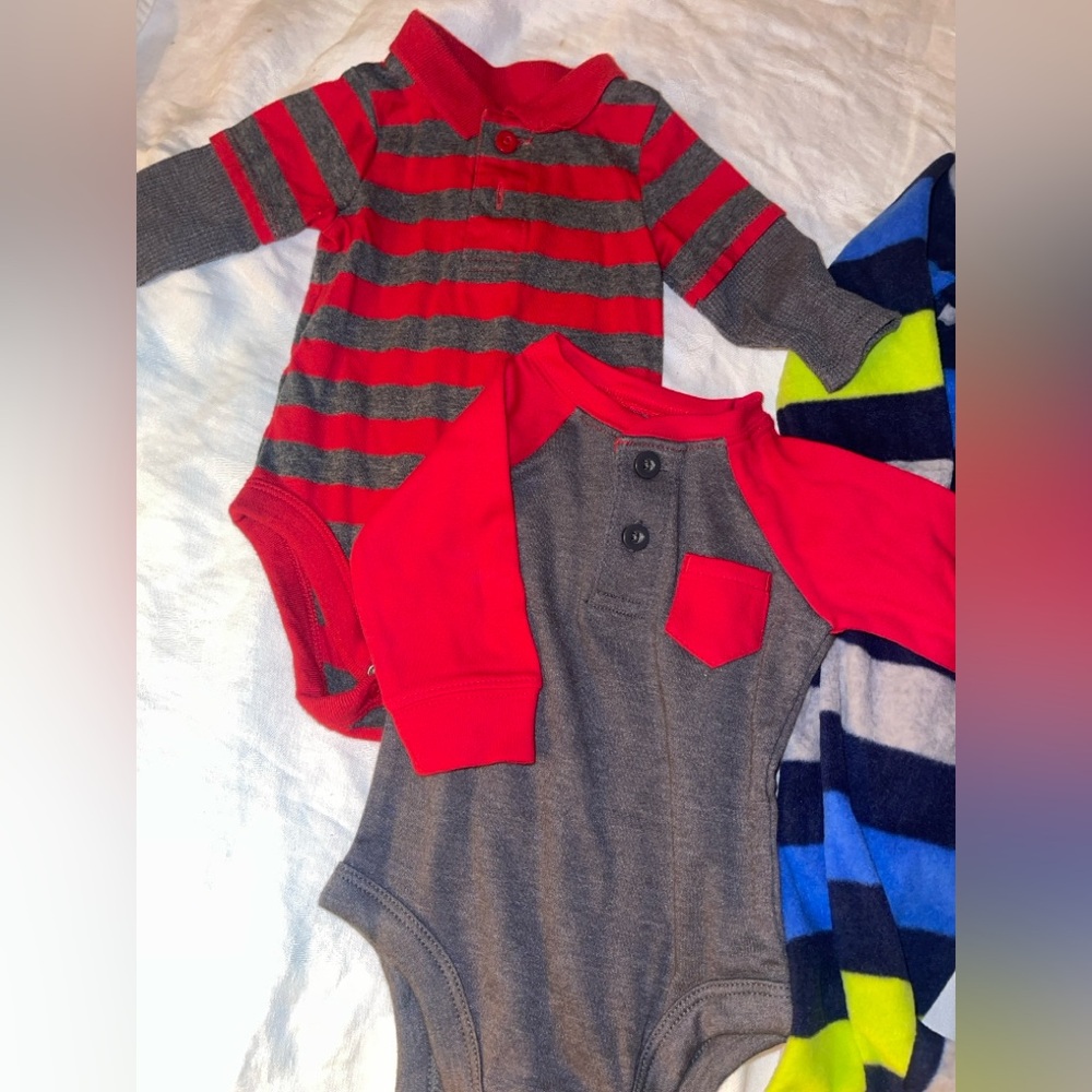0-3 Months Garanimals Boys Bundle Bulk Onesies 4pc. - Picture 4 of 5